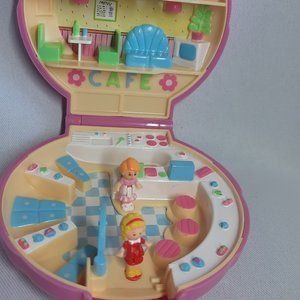 Vintage Polly Pocket 1989 Polly's Cafe - Bluebird / Mattel - Polly & Button Figs